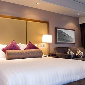 Sandman Signature London Gatwick